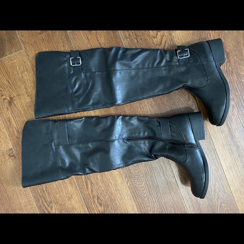 NWT Over the Knee black boots